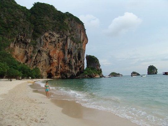 The Capuchin Krabi, Ао Нанг